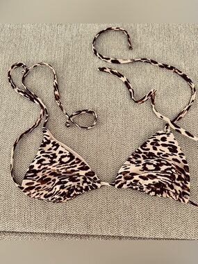 ALLOY Leopard Print Triangle Bikini Top - Black & Tan